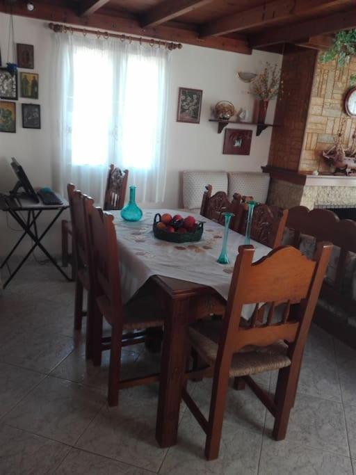 Appartamento Pan Family House Fira  Esterno foto