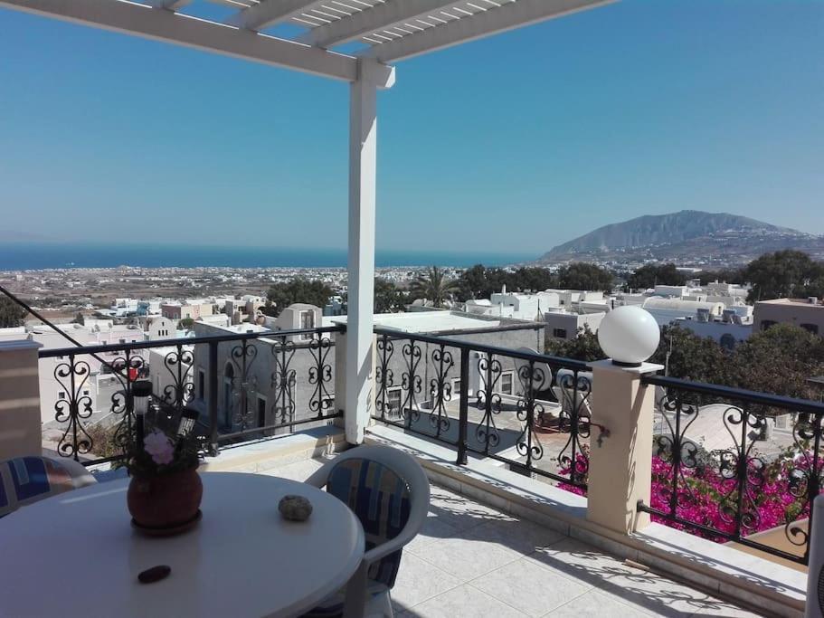 Appartamento Pan Family House Fira  Esterno foto